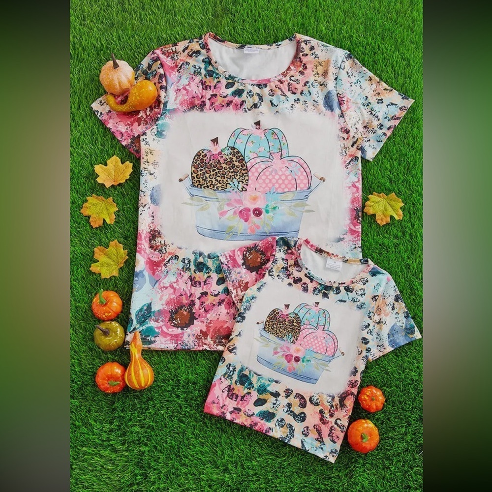 Source Unknown Pink Teal Multi-Color Floral Pumpkin Graphic Tee